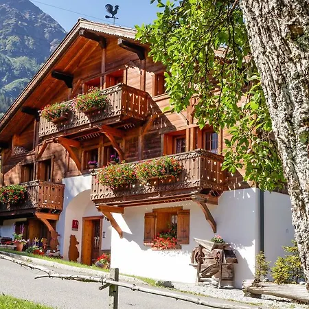 Le Montagny Hotel