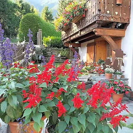 Le Montagny 3*